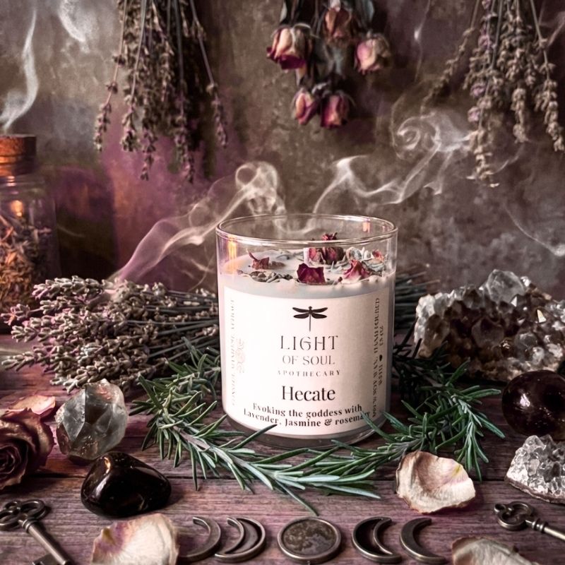 hecate_soy_candle_ritual